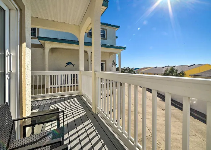 Sunny Pcb Home With Balcony Steps To The Beach!